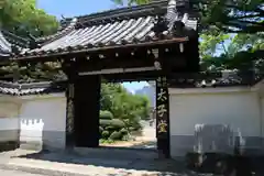 大聖勝軍寺の建物その他