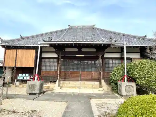 浄安寺の本殿・本堂