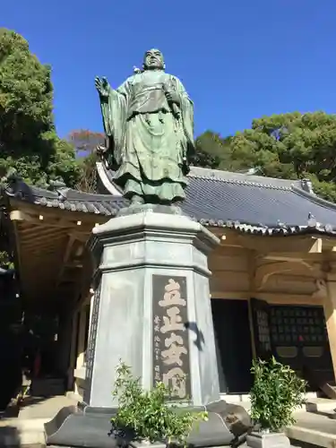 実相寺の像