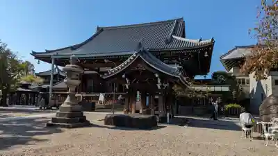 一心寺の本殿・本堂