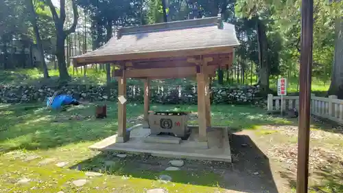 弓削神社の手水舎