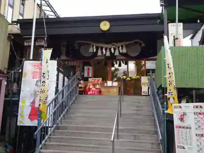 菊名神社の本殿・本堂