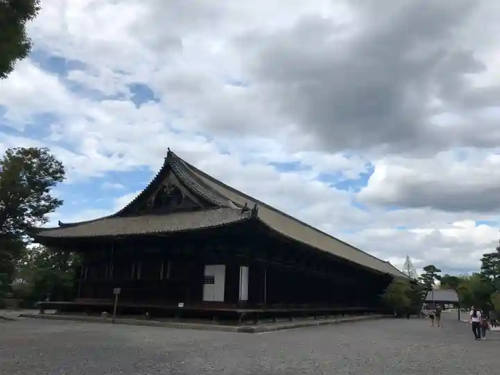 蓮華王院(三十三間堂)の本殿・本堂