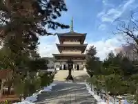 善光寺忠霊殿 善光寺資料館の{uncategorized: "未分類", other: "その他", undefined: "問題あり", building: "その他建物", grave: "お墓", sacred_gate: "鳥居", guardian: "狛犬", statue: "像", buddha: "仏像", history: "歴史", nature: "自然", garden: "庭園", animal: "動物", pagoda: "塔", temizu: "手水舎", mountain_gate: "山門・神門", sanctuary: "本殿・本堂", subordinate: "末社・摂社", art: "芸術", scenery: "景色", jizo: "地蔵", ema: "絵馬", goshuin: "御朱印", omikuji: "おみくじ", items: "授与品その他", amulet: "お守り", goshuincho: "御朱印帳", eats: "食事", festival: "お祭り", votive_dance: "神楽", shichigosan: "七五三参", wedding: "結婚式", experience: "体験その他", initially: "初詣", around: "周辺", anti_infection: "感染症対策"}