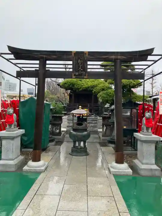 深川開運出世稲荷(東京都)