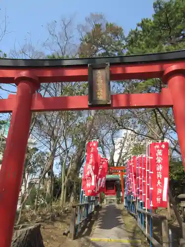 亀岡八幡宮（亀岡八幡神社）の鳥居