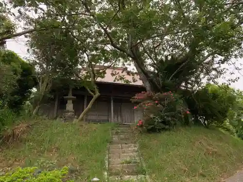 寺院（名称不明）の本殿・本堂