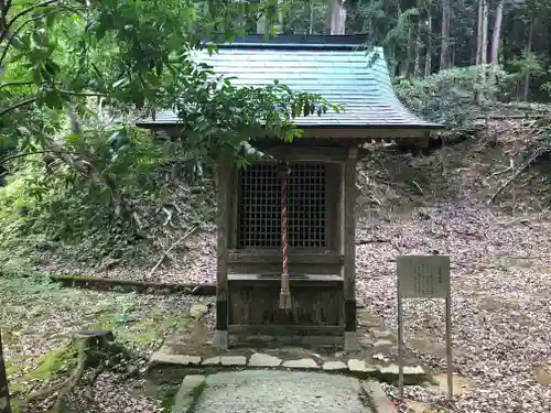 養父神社の末社