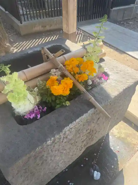 小野神社の{uncategorized: "未分類", other: "その他", undefined: "問題あり", building: "その他建物", grave: "お墓", sacred_gate: "鳥居", guardian: "狛犬", statue: "像", buddha: "仏像", history: "歴史", nature: "自然", garden: "庭園", animal: "動物", pagoda: "塔", temizu: "手水舎", mountain_gate: "山門・神門", sanctuary: "本殿・本堂", subordinate: "末社・摂社", art: "芸術", scenery: "景色", jizo: "地蔵", ema: "絵馬", goshuin: "御朱印", omikuji: "おみくじ", items: "授与品その他", amulet: "お守り", goshuincho: "御朱印帳", eats: "食事", festival: "お祭り", votive_dance: "神楽", shichigosan: "七五三参", wedding: "結婚式", experience: "体験その他", initially: "初詣", around: "周辺", anti_infection: "感染症対策"}