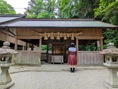 佐那神社の本殿・本堂