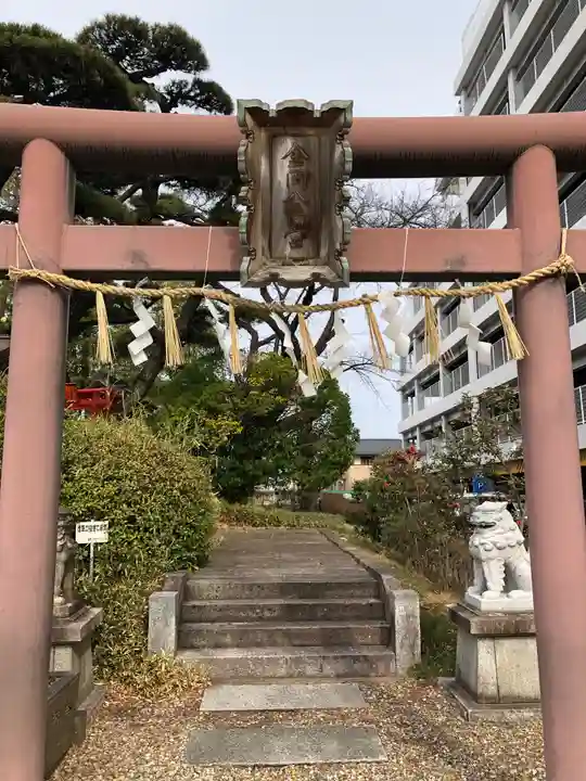 金岡八幡宮の鳥居