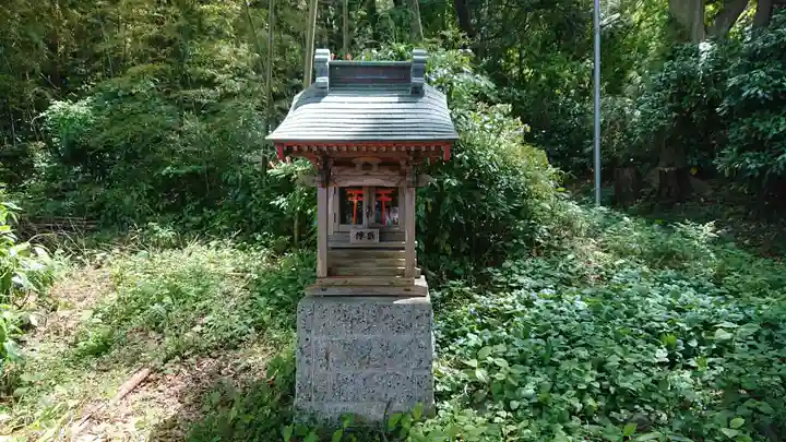 石楯尾神社の末社・摂社