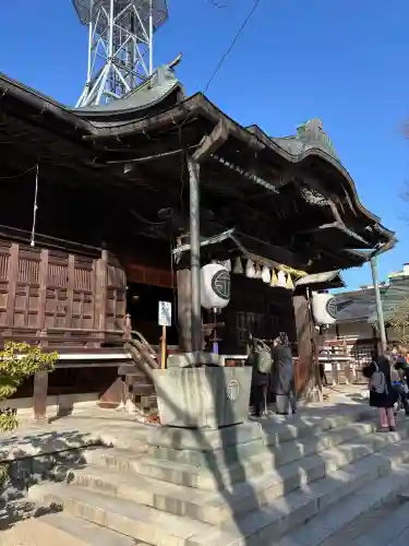 四柱神社の{uncategorized: "未分類", other: "その他", undefined: "問題あり", building: "その他建物", grave: "お墓", sacred_gate: "鳥居", guardian: "狛犬", statue: "像", buddha: "仏像", history: "歴史", nature: "自然", garden: "庭園", animal: "動物", pagoda: "塔", temizu: "手水舎", mountain_gate: "山門・神門", sanctuary: "本殿・本堂", subordinate: "末社・摂社", art: "芸術", scenery: "景色", jizo: "地蔵", ema: "絵馬", goshuin: "御朱印", omikuji: "おみくじ", items: "授与品その他", amulet: "お守り", goshuincho: "御朱印帳", eats: "食事", festival: "お祭り", votive_dance: "神楽", shichigosan: "七五三参", wedding: "結婚式", experience: "体験その他", initially: "初詣", around: "周辺", anti_infection: "感染症対策"}