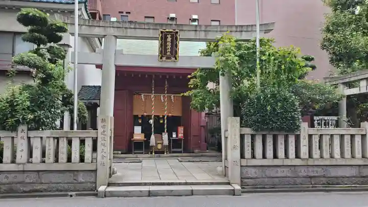 笠間稲荷神社 東京別社の鳥居