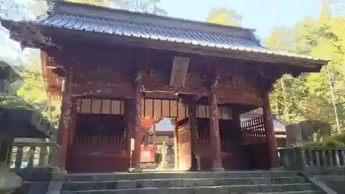 北口本宮冨士浅間神社の山門・神門