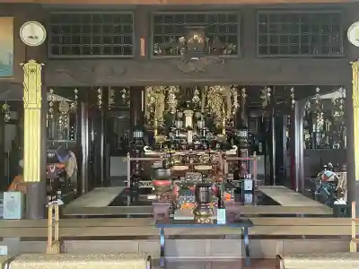 願行寺の{uncategorized: "未分類", other: "その他", undefined: "問題あり", building: "その他建物", grave: "お墓", sacred_gate: "鳥居", guardian: "狛犬", statue: "像", buddha: "仏像", history: "歴史", nature: "自然", garden: "庭園", animal: "動物", pagoda: "塔", temizu: "手水舎", mountain_gate: "山門・神門", sanctuary: "本殿・本堂", subordinate: "末社・摂社", art: "芸術", scenery: "景色", jizo: "地蔵", ema: "絵馬", goshuin: "御朱印", omikuji: "おみくじ", items: "授与品その他", amulet: "お守り", goshuincho: "御朱印帳", eats: "食事", festival: "お祭り", votive_dance: "神楽", shichigosan: "七五三参", wedding: "結婚式", experience: "体験その他", initially: "初詣", around: "周辺", anti_infection: "感染症対策"}