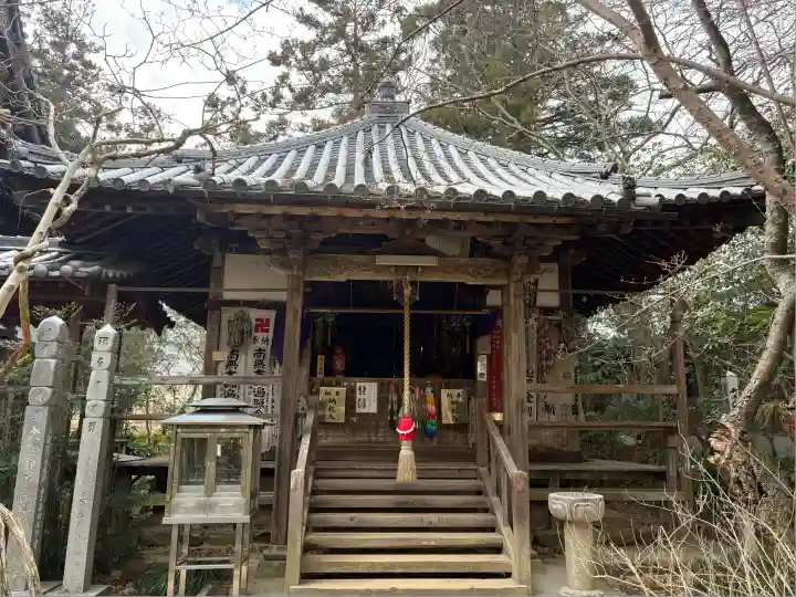 浄瑠璃寺(愛媛県)