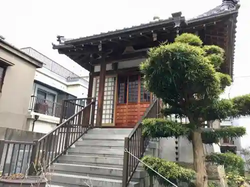 安楽寺の本殿