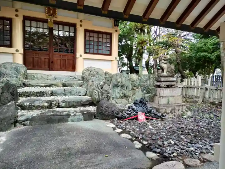 六所宮の本殿・本堂