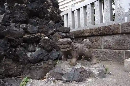 胡録神社の狛犬