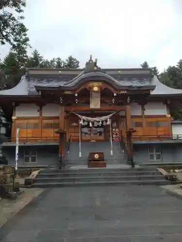 烏帽子山八幡宮の本殿・本堂