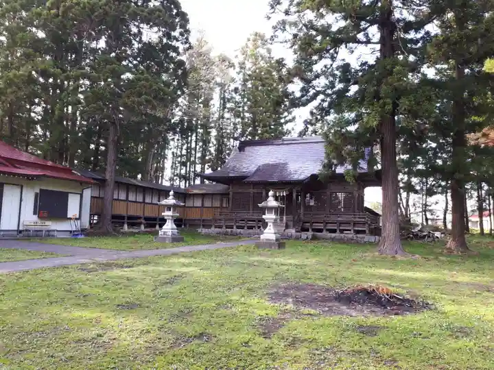 鎮岡神社のその他建物
