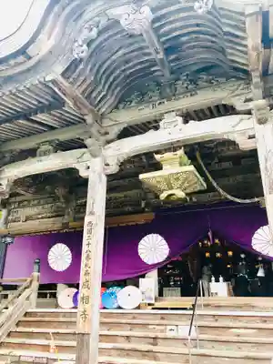 成相寺の本殿・本堂