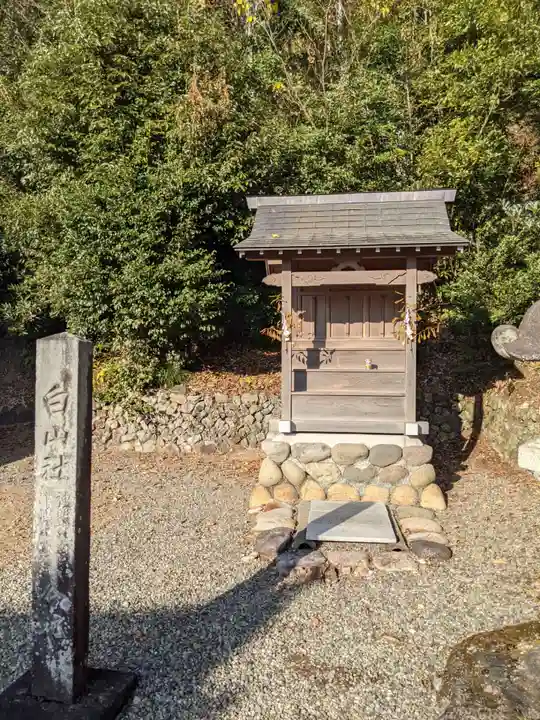 伊岐神社の末社・摂社