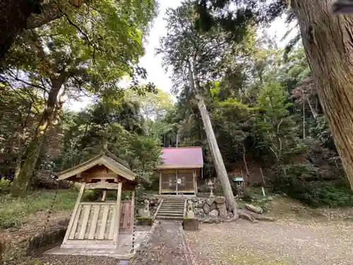岩上神社(福井県)