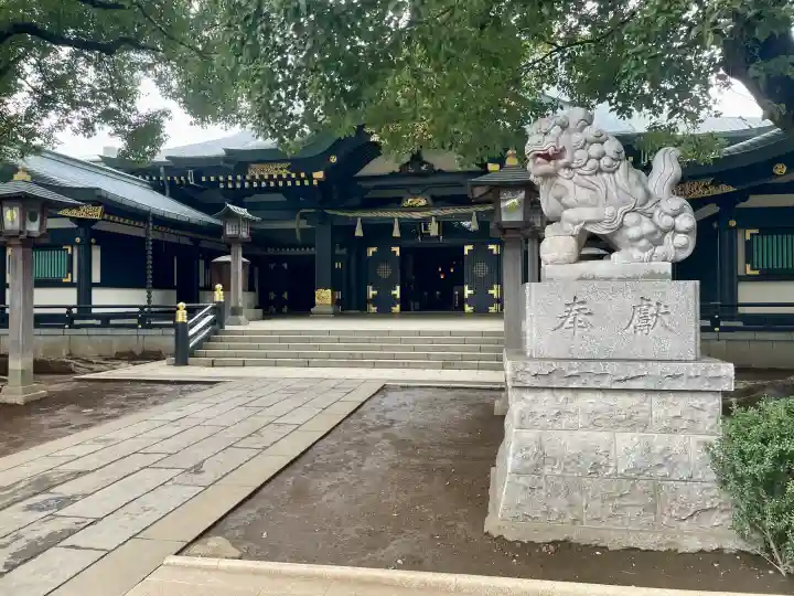 穴八幡宮の{uncategorized: "未分類", other: "その他", undefined: "問題あり", building: "その他建物", grave: "お墓", sacred_gate: "鳥居", guardian: "狛犬", statue: "像", buddha: "仏像", history: "歴史", nature: "自然", garden: "庭園", animal: "動物", pagoda: "塔", temizu: "手水舎", mountain_gate: "山門・神門", sanctuary: "本殿・本堂", subordinate: "末社・摂社", art: "芸術", scenery: "景色", jizo: "地蔵", ema: "絵馬", goshuin: "御朱印", omikuji: "おみくじ", items: "授与品その他", amulet: "お守り", goshuincho: "御朱印帳", eats: "食事", festival: "お祭り", votive_dance: "神楽", shichigosan: "七五三参", wedding: "結婚式", experience: "体験その他", initially: "初詣", around: "周辺", anti_infection: "感染症対策"}