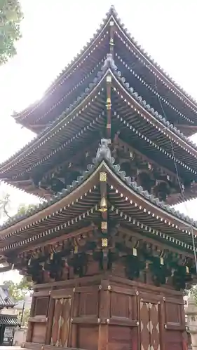 法楽寺の塔