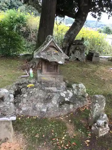 春日神社の末社