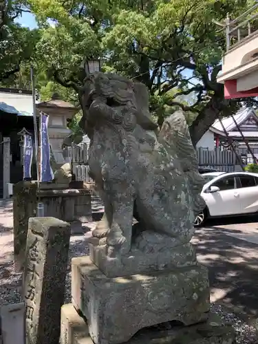 津田八幡神社の狛犬