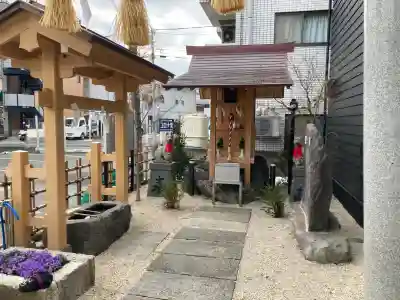 山蒼稲荷神社の{uncategorized: "未分類", other: "その他", undefined: "問題あり", building: "その他建物", grave: "お墓", sacred_gate: "鳥居", guardian: "狛犬", statue: "像", buddha: "仏像", history: "歴史", nature: "自然", garden: "庭園", animal: "動物", pagoda: "塔", temizu: "手水舎", mountain_gate: "山門・神門", sanctuary: "本殿・本堂", subordinate: "末社・摂社", art: "芸術", scenery: "景色", jizo: "地蔵", ema: "絵馬", goshuin: "御朱印", omikuji: "おみくじ", items: "授与品その他", amulet: "お守り", goshuincho: "御朱印帳", eats: "食事", festival: "お祭り", votive_dance: "神楽", shichigosan: "七五三参", wedding: "結婚式", experience: "体験その他", initially: "初詣", around: "周辺", anti_infection: "感染症対策"}