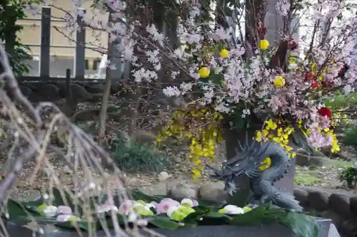東海市熊野神社の手水舎