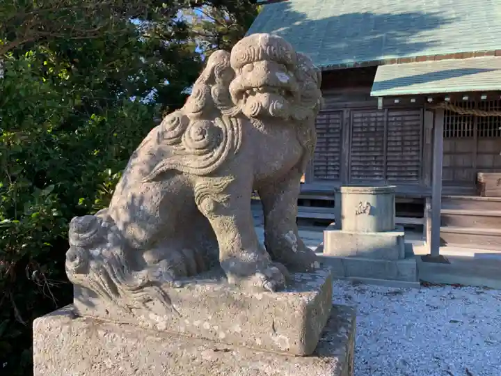莫越山神社の狛犬