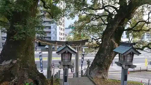 北岡神社の建物その他