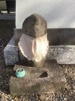 新徳寺の地蔵