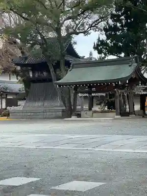 魚吹八幡神社の手水舎