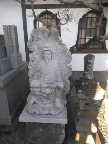 明王寺の像