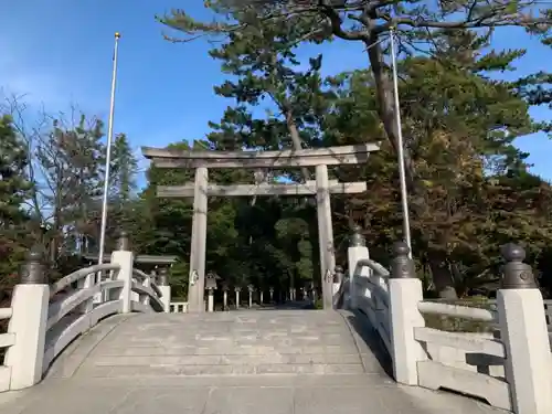 寒川神社の鳥居