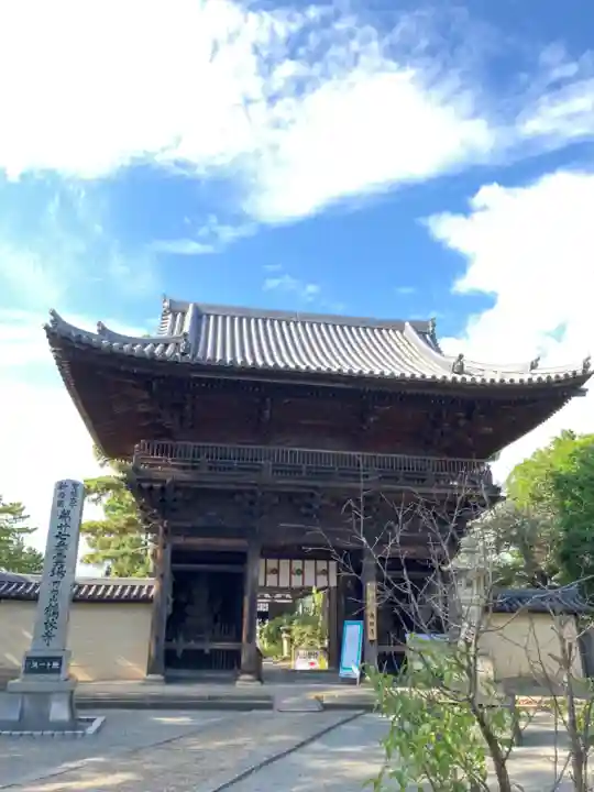 鶴林寺の山門・神門
