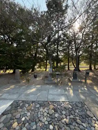 万九千社の{uncategorized: "未分類", other: "その他", undefined: "問題あり", building: "その他建物", grave: "お墓", sacred_gate: "鳥居", guardian: "狛犬", statue: "像", buddha: "仏像", history: "歴史", nature: "自然", garden: "庭園", animal: "動物", pagoda: "塔", temizu: "手水舎", mountain_gate: "山門・神門", sanctuary: "本殿・本堂", subordinate: "末社・摂社", art: "芸術", scenery: "景色", jizo: "地蔵", ema: "絵馬", goshuin: "御朱印", omikuji: "おみくじ", items: "授与品その他", amulet: "お守り", goshuincho: "御朱印帳", eats: "食事", festival: "お祭り", votive_dance: "神楽", shichigosan: "七五三参", wedding: "結婚式", experience: "体験その他", initially: "初詣", around: "周辺", anti_infection: "感染症対策"}