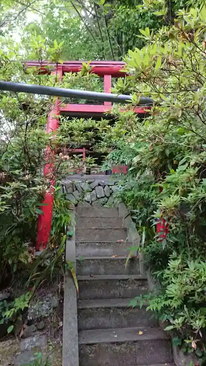 洞昌院の鳥居