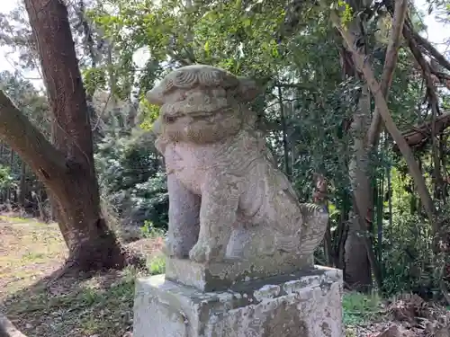 山神社の狛犬