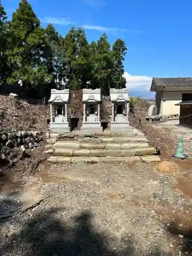 植田八幡神社の末社・摂社