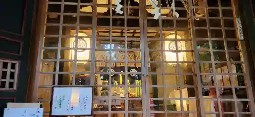 浮嶋稲荷神社の本殿・本堂