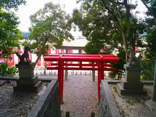 笠松稲荷神社の鳥居