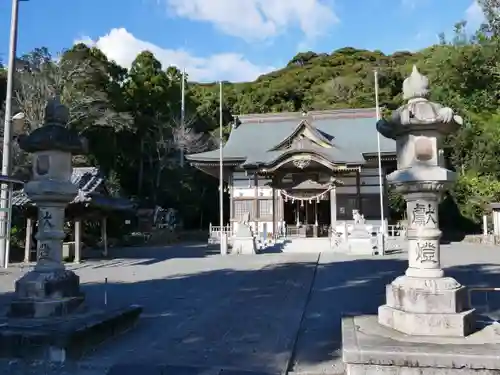 三熊野神社の本殿