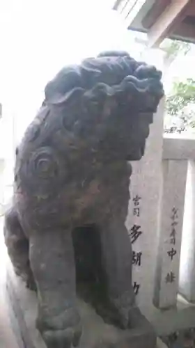 築土神社の狛犬